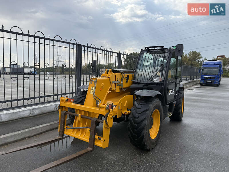 Телескопический погрузчик JCB 535-95 2016 в Киеве