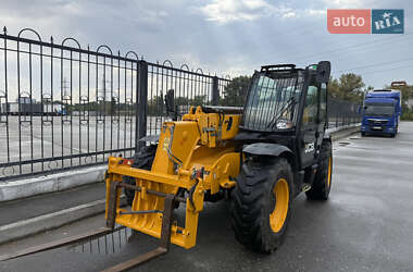 Телескопический погрузчик JCB 535-95 2016 в 