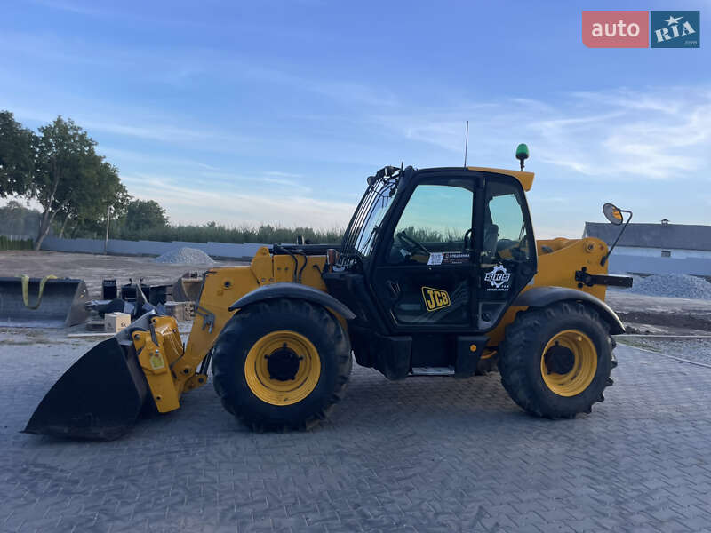 Телескопический погрузчик JCB 535-95 2010 в 