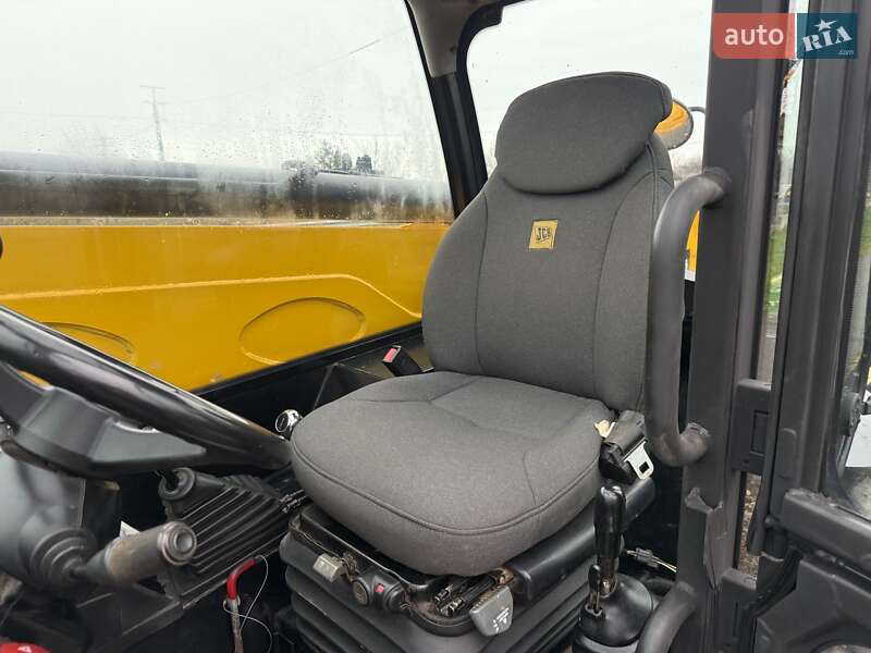 Телескопічні навантажувачі JCB 535-95 2016 в Луцьку