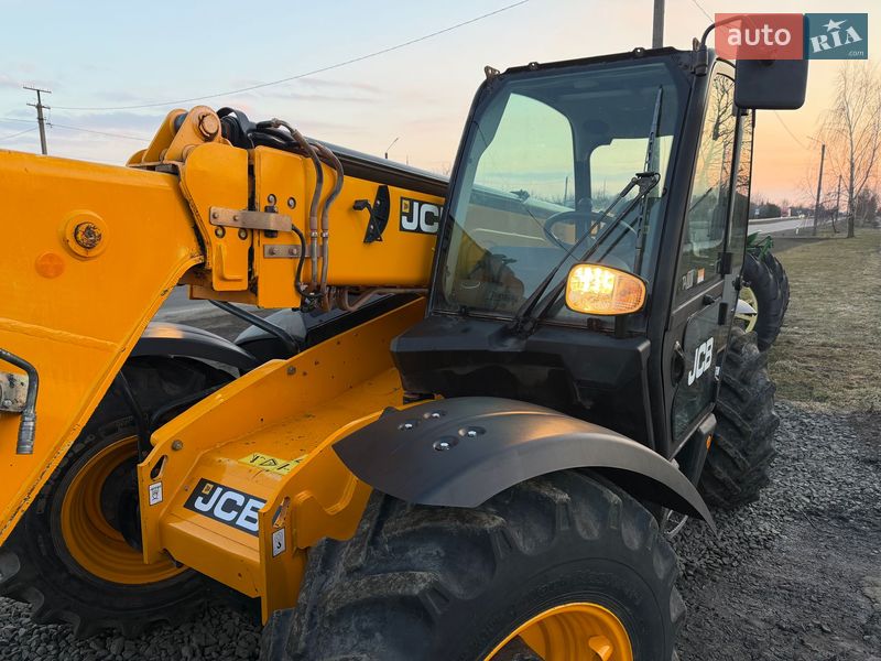 Телескопический погрузчик JCB 535-95 2017 в Луцке