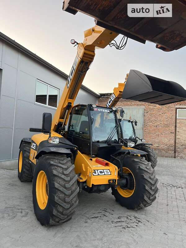 Телескопічні навантажувачі JCB 536-60 2012 в Луцьку