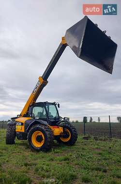 Телескопічні навантажувачі JCB 536-60 2010 в Пирятині