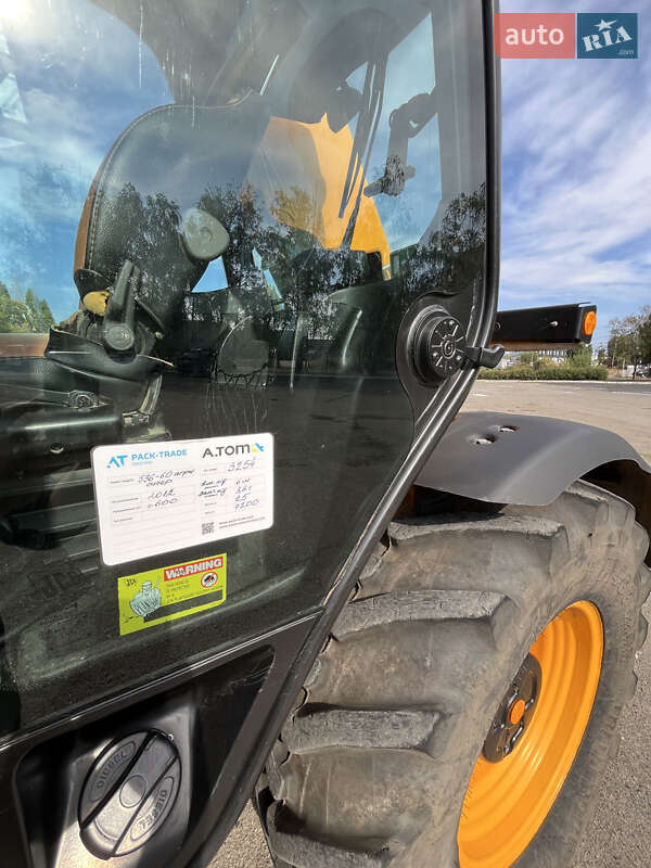 Телескопический погрузчик JCB 536-60 2012 в Черноморске