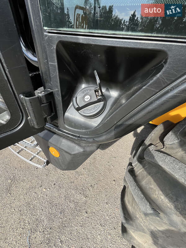 Телескопический погрузчик JCB 536-60 2012 в Черноморске