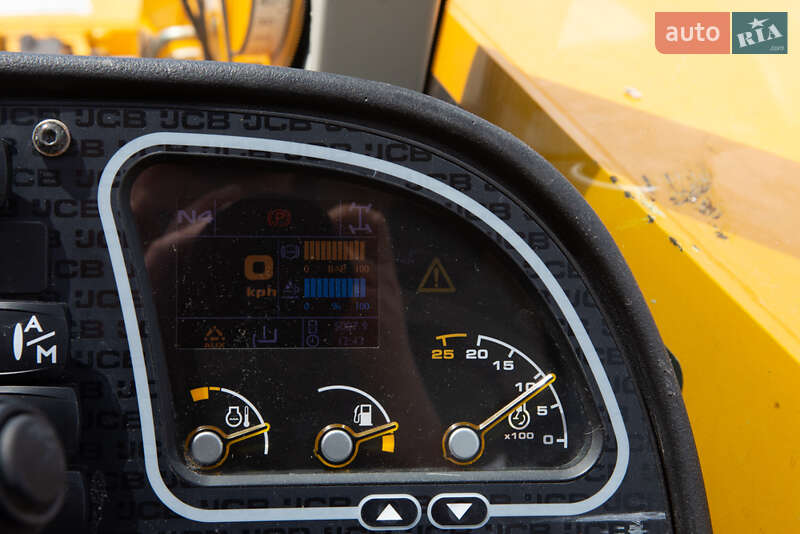 Подъемник телескопический JCB 536/70 2018 в Житомире