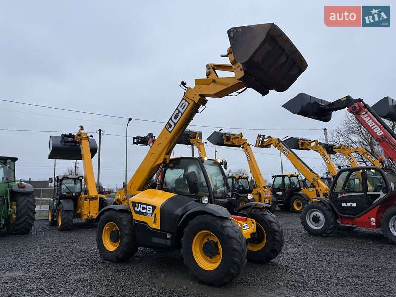 Телескопічні навантажувачі JCB 536/70 2015 в Луцьку фото 27 Телескопічні навантажувачі JCB 536/70 2015 в Луцьку