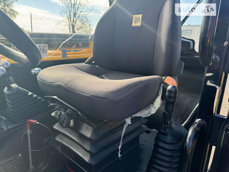 Телескопический погрузчик JCB 540-140 2021 в Носовке фото 12 Телескопический погрузчик JCB 540-140 2021 в Носовке