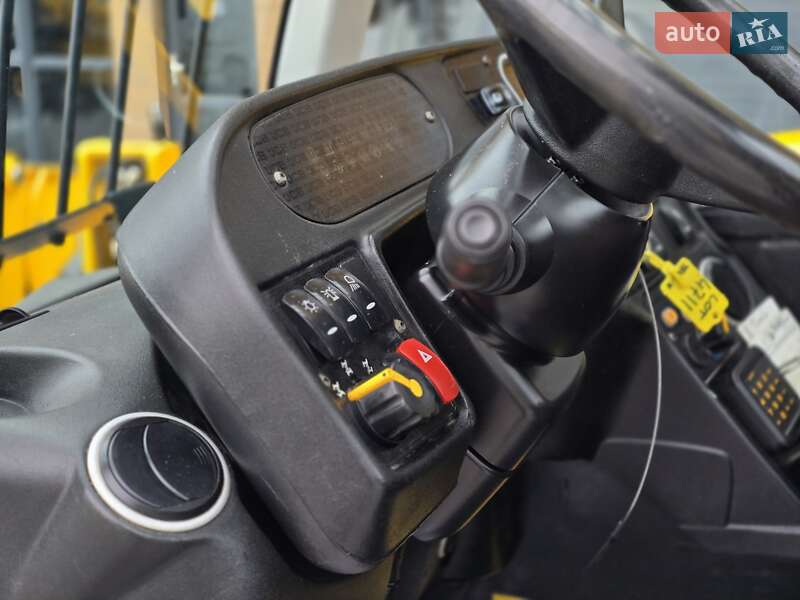 Телескопический погрузчик JCB 540-140 2017 в Ровно