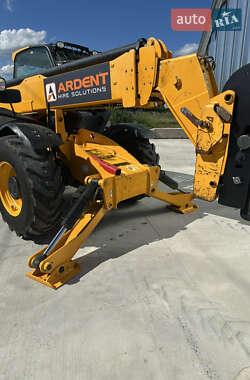 Телескопический погрузчик JCB 540-140 2019 в 