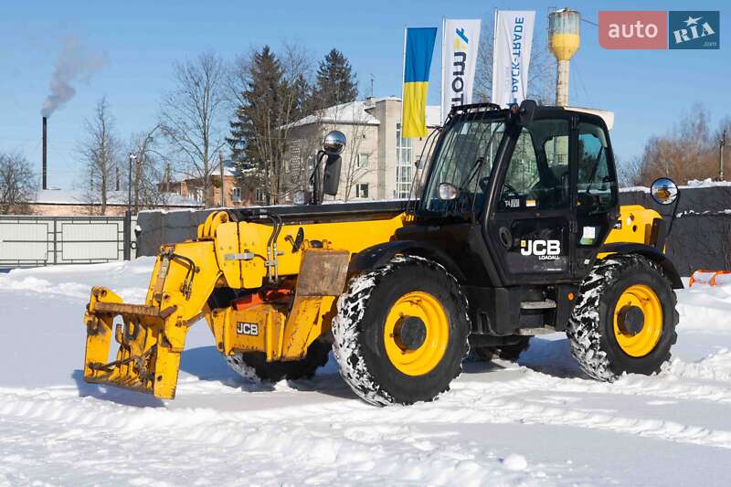 Подъемник телескопический JCB 540-140 2016 в Житомире