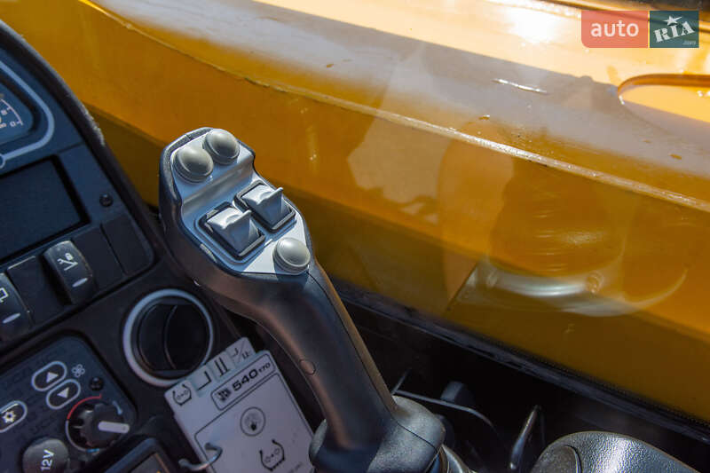 Телескопический погрузчик JCB 540-170 2021 в Житомире