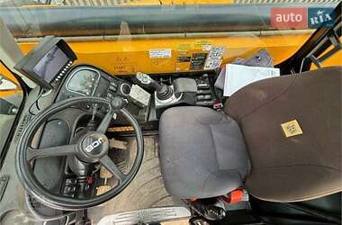 Телескопический погрузчик JCB 540-170 2020 в 