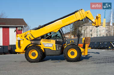 Подъемник телескопический JCB 540-170 2017 в 