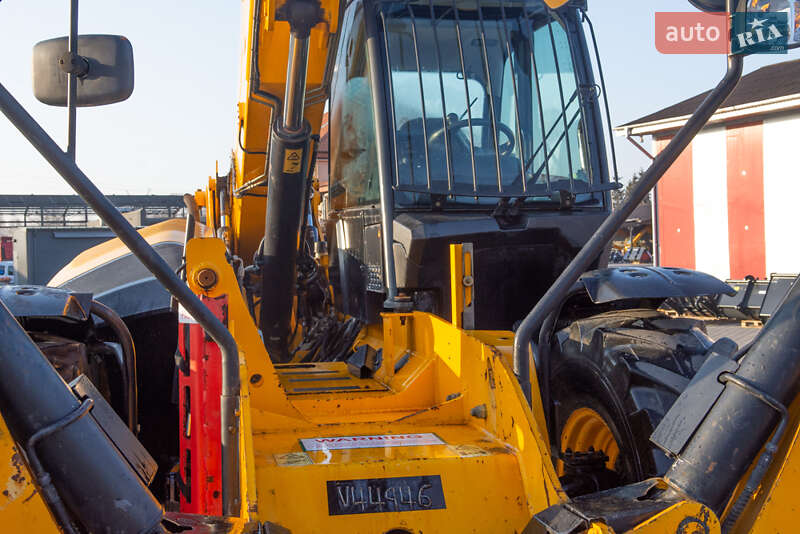 Подъемник телескопический JCB 540 2015 в Житомире