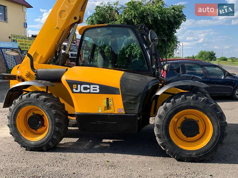 Фронтальный погрузчик JCB 541-70 2008 в Великой Багачке