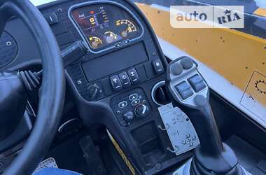 Телескопический погрузчик JCB 541-70 2019 в 