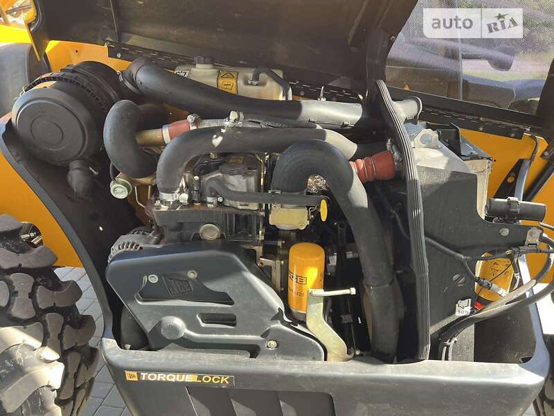 Телескопічні навантажувачі JCB 541-70 2012 в Луцьку