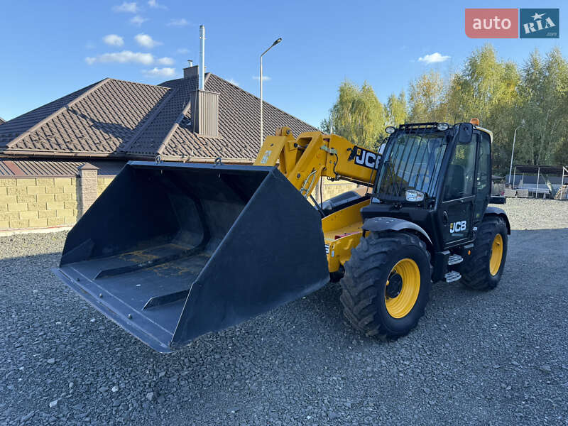 Телескопічні навантажувачі JCB 541-70 2015 в Луцьку