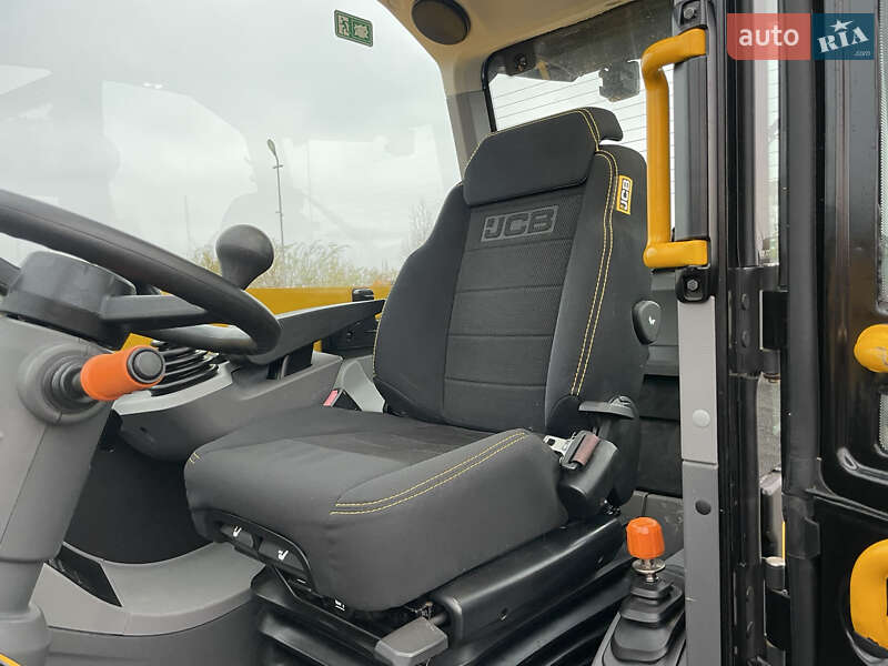 Телескопічні навантажувачі JCB 541-70 2020 в Луцьку