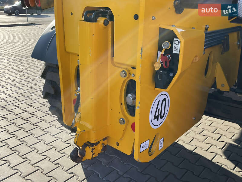 Телескопический погрузчик JCB 541-70 2019 в Луцке