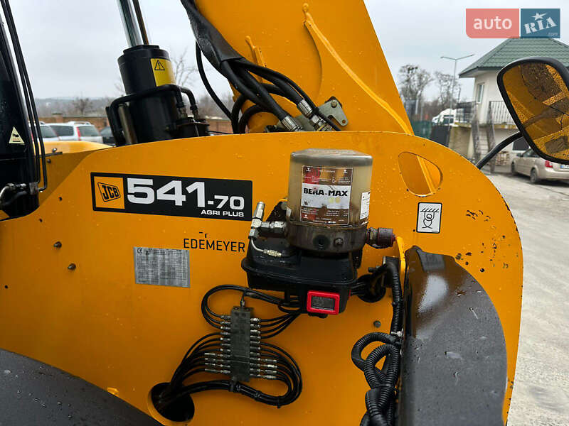 Телескопический погрузчик JCB 541-70 2012 в Луцке