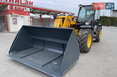Телескопический погрузчик JCB 541-70 2017 в 