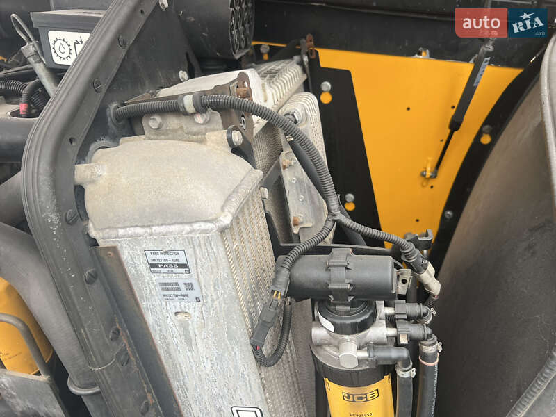 Телескопический погрузчик JCB 541-70 2013 в Луцке