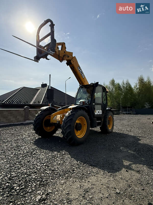 Телескопічні навантажувачі JCB 541-70 2008 в Луцьку