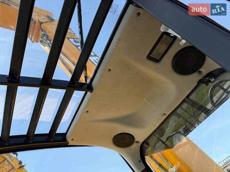 Телескопический погрузчик JCB 541-70 2010 в Луцке