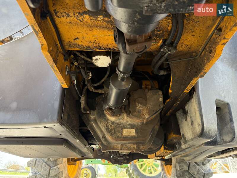Телескопический погрузчик JCB 541-70 2010 в Луцке
