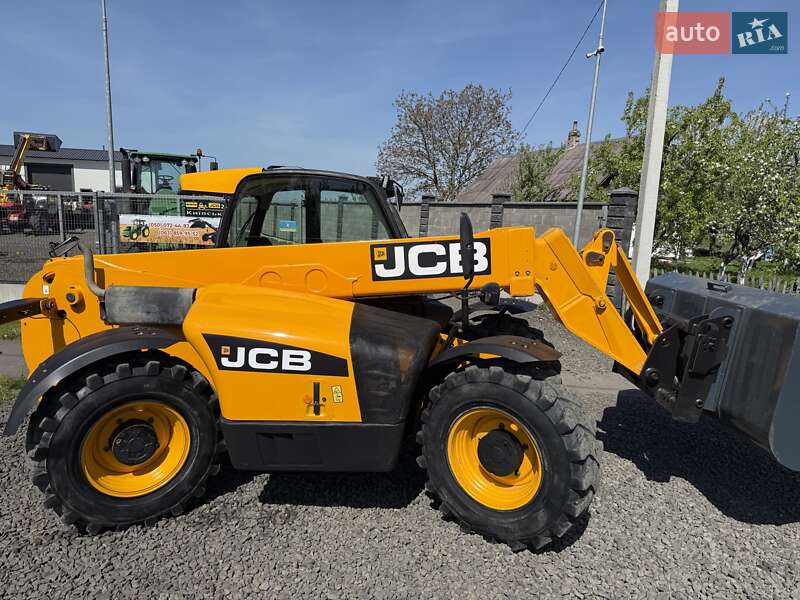 Телескопический погрузчик JCB 541-70 2010 в Луцке