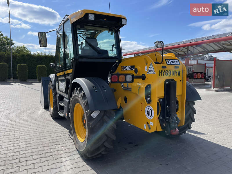 Телескопічні навантажувачі JCB 541-70 2019 в Луцьку