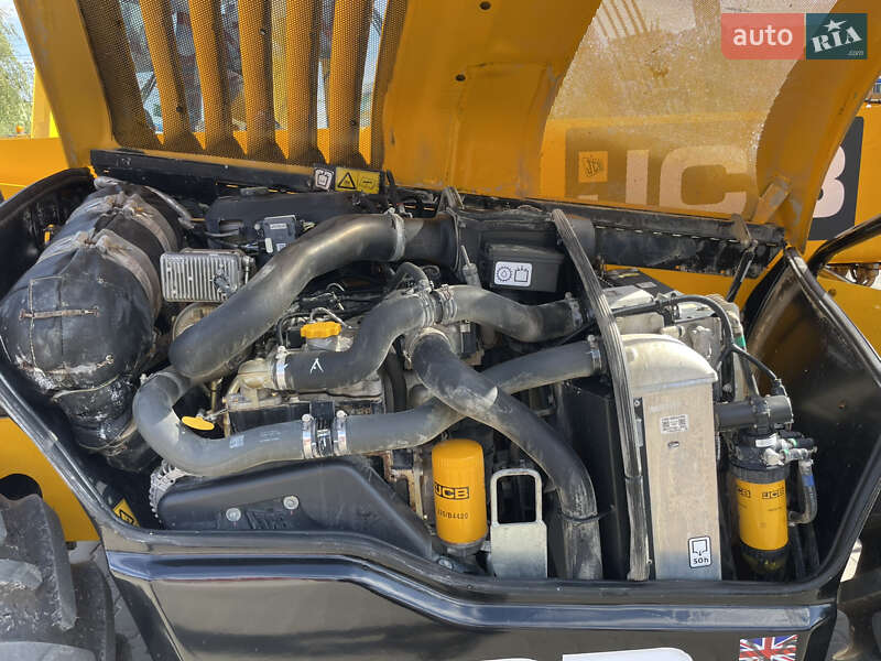 Телескопічні навантажувачі JCB 541-70 2019 в Луцьку