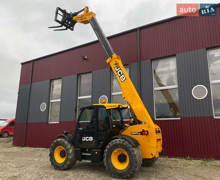 JCB 541-70 2017