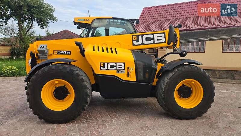 JCB 541-70 2017