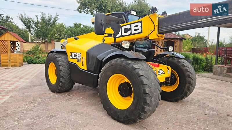 Телескопічні навантажувачі JCB 541-70 2017 в Луцьку фото 10 Телескопічні навантажувачі JCB 541-70 2017 в Луцьку