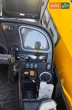 Телескопический погрузчик JCB 541-70 2013 в 