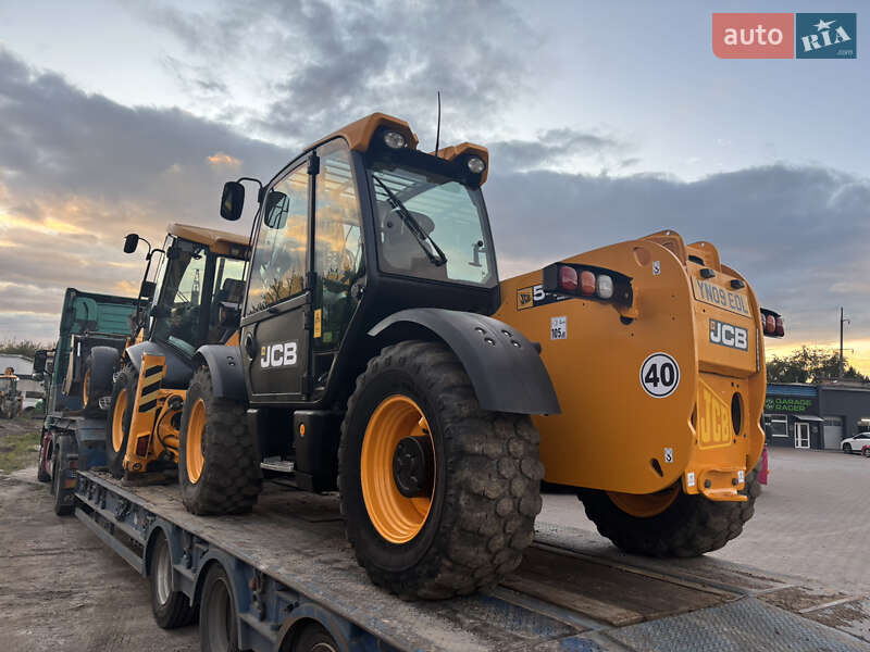 Телескопический погрузчик JCB 541-70 2009 в Львове