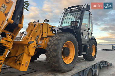 Телескопический погрузчик JCB 541-70 2009 в 