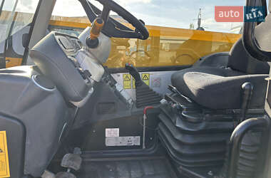 Телескопический погрузчик JCB 541-70 2009 в 