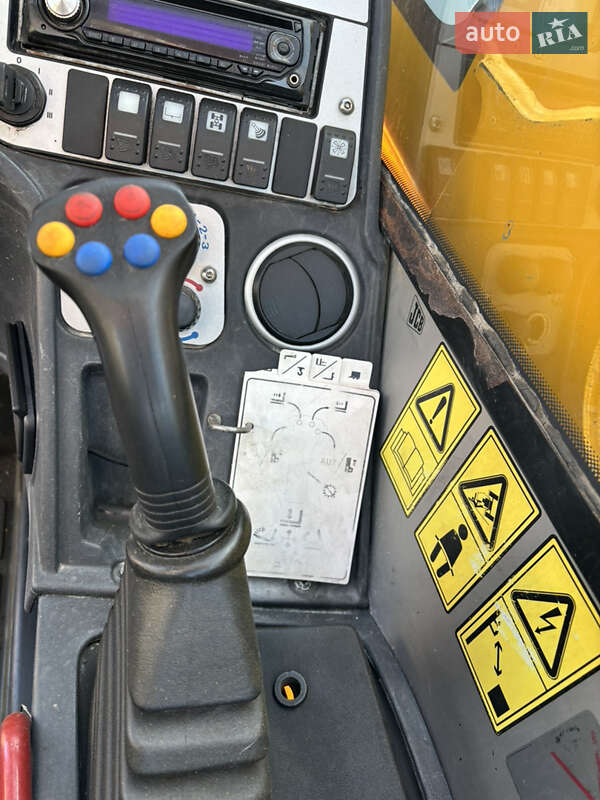Телескопический погрузчик JCB 541-70 2009 в Львове