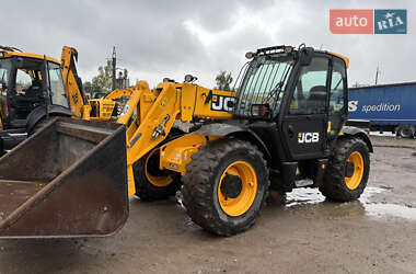 Телескопический погрузчик JCB 541-70 2010 в 