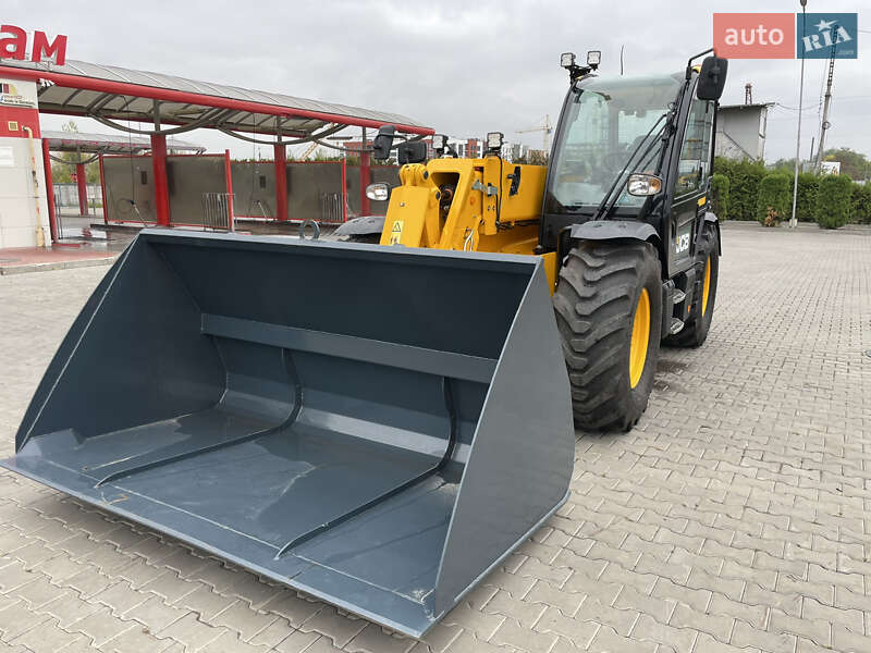 Телескопический погрузчик JCB 542-70 2020 в Луцке