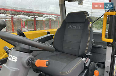 Телескопический погрузчик JCB 542-70 2020 в 