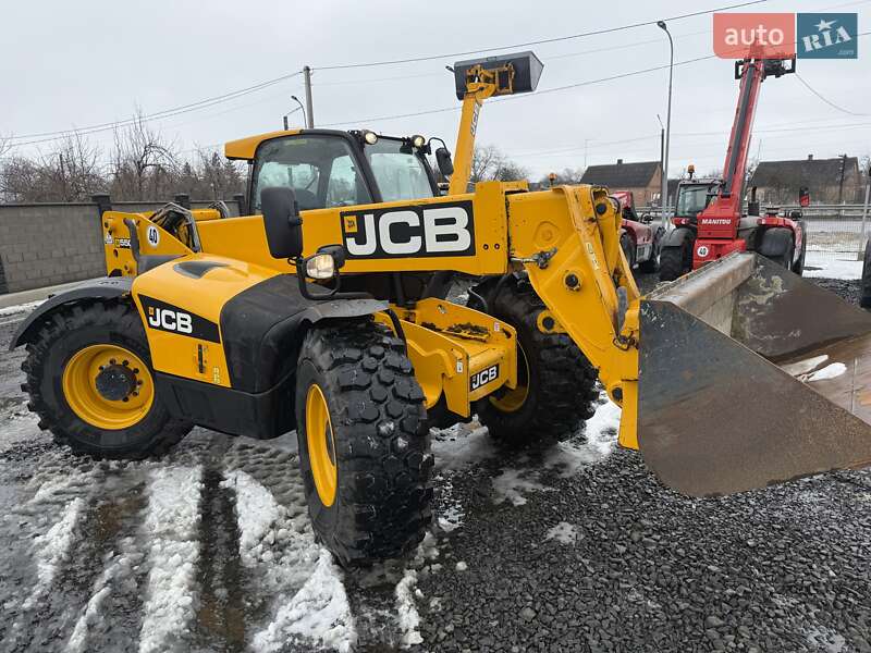 JCB 550-80 2012