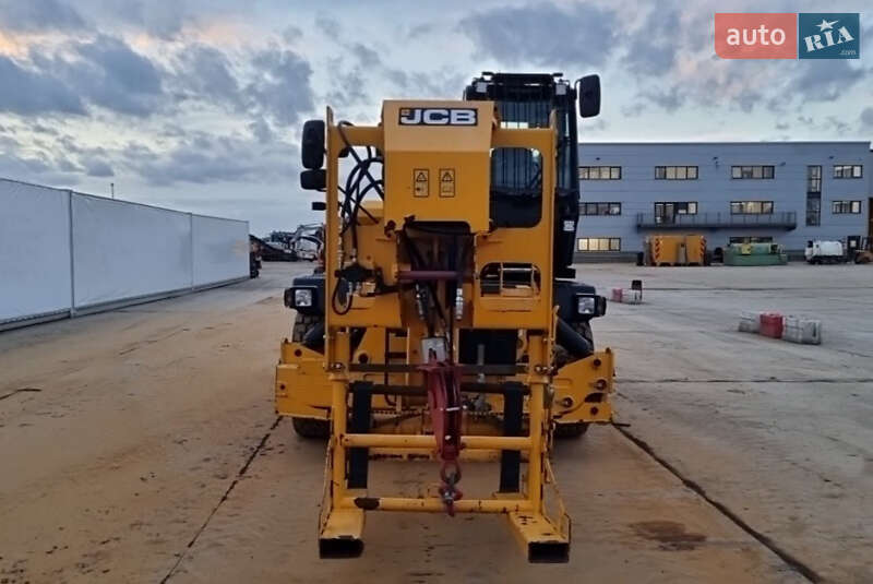 Телескопічні навантажувачі JCB 555-210R 2020 в Рівному