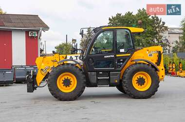 Подъемник телескопический JCB 560-80 2022 в 