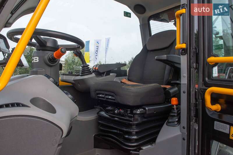 Подъемник телескопический JCB 560-80 2022 в Житомире