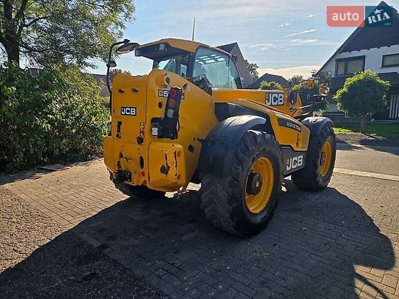 Телескопічні навантажувачі JCB 560-80 2023 в Києві